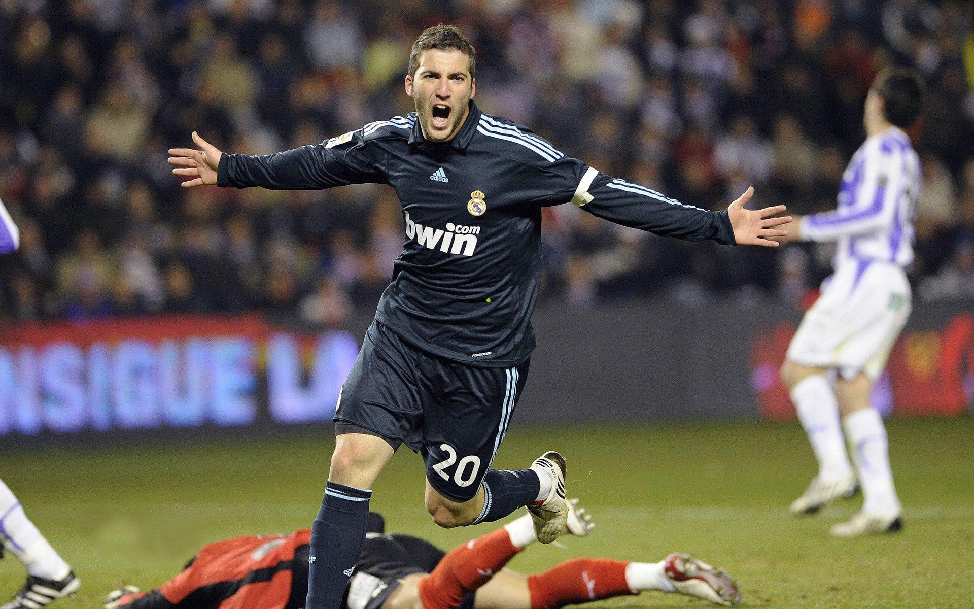 【体彩竞猜】扎哈维留队富力悬念持续发酵，深足暗中筹划招揽‘扎球王’引援行动